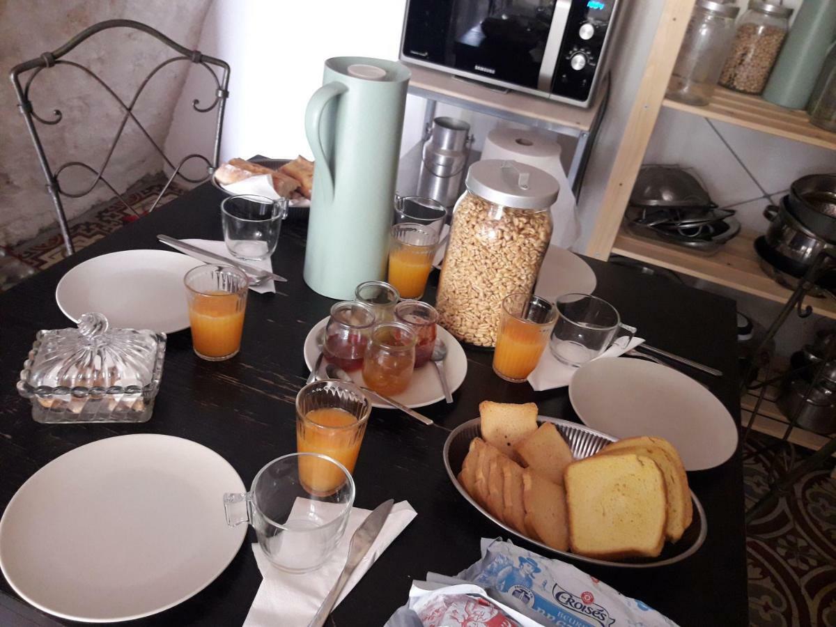 Nezignan Paradisio Buitenkant foto